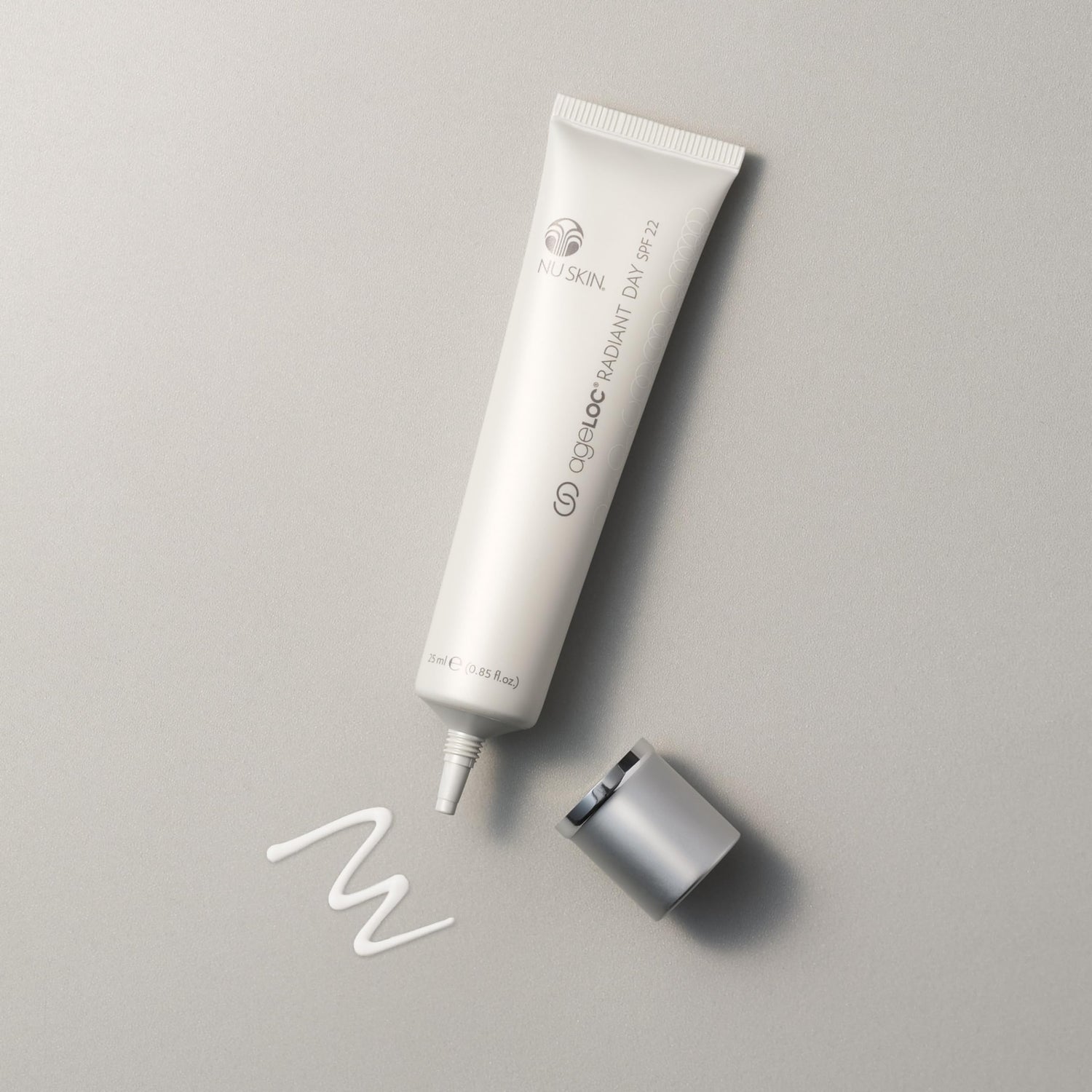 ageLOC® Radiant Day SPF 22